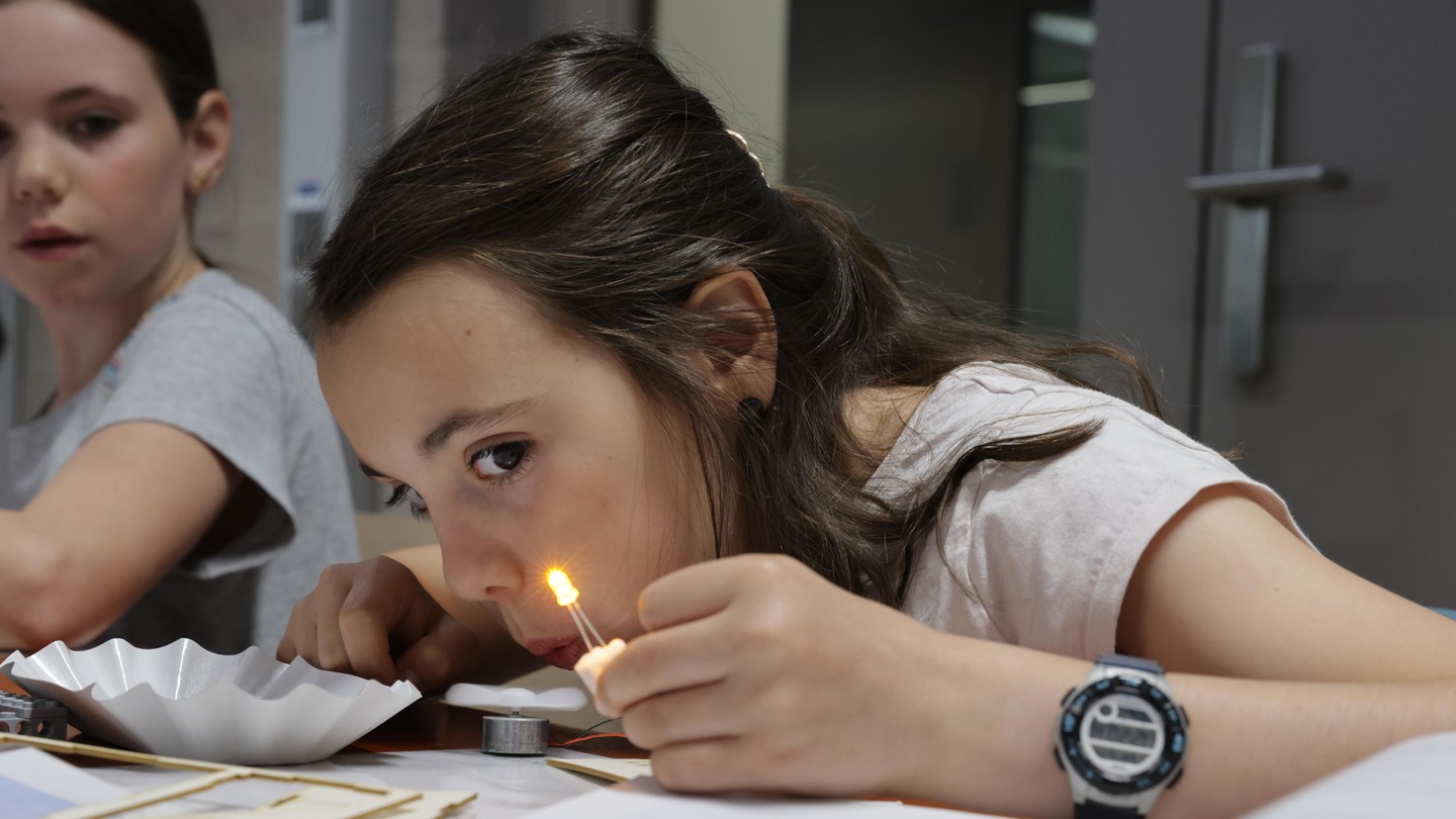 © 2025 EPFL_Scientastic Sion _AHerzog